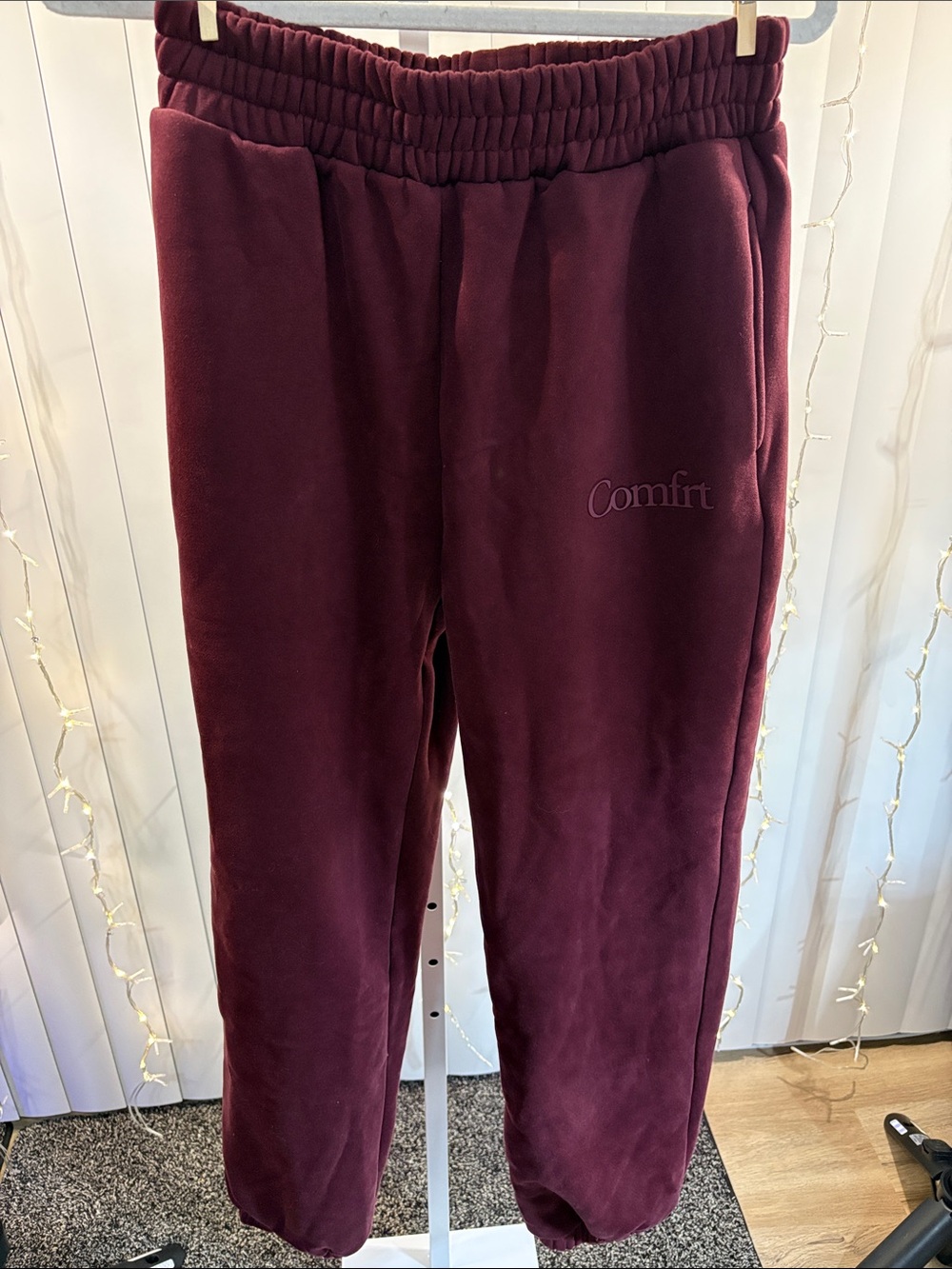 Comfrt Minimalist Sweatpants Maroon Medium Unisex,New in Bag.   #19